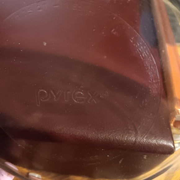 VINTAGE Pyrex glass bowl - Picture 3 of 3